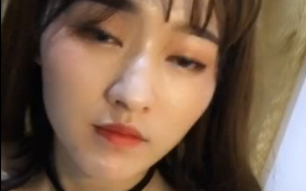 新人妹子白色睡衣自慰秀_逼逼刮毛了黄瓜抽插呻吟娇喘_很是诱惑不要错过.